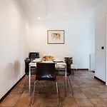 Nicol House Luxury In By Barbarhouse
