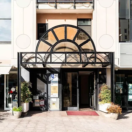 Lägenhet Nicol House Luxury In By Barbarhouse