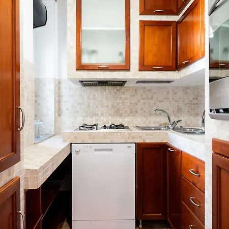 Lägenhet Nicol House Luxury In By Barbarhouse *